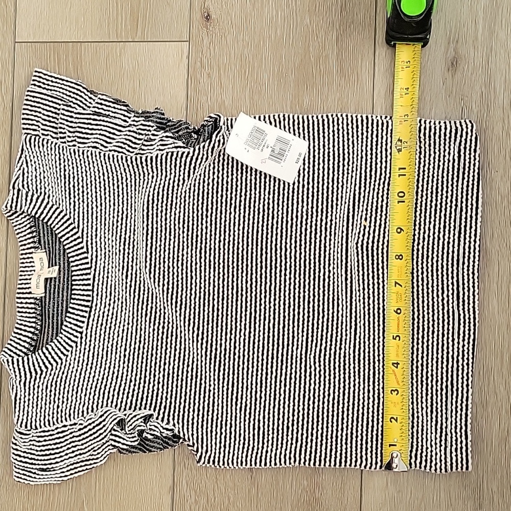NWT moa moa shirt from dry goods size xs
